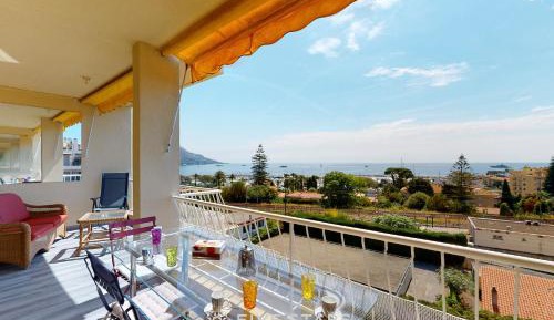 Apartment with Sea View