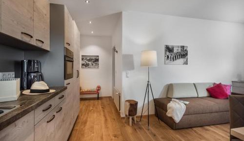 Apartment with Terrace