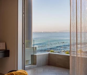 Superior King Room with Ocean View