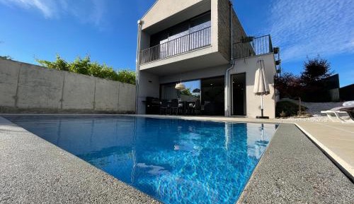 Three-Bedroom Townhouse