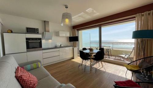 Apartment (4 Adults)