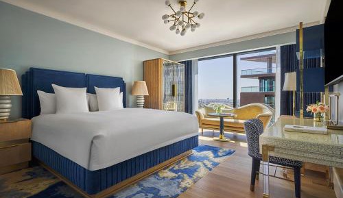 Skyline King Room