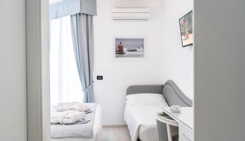 Triple Room with Sea View