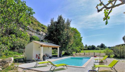 Five-Bedroom Holiday Home