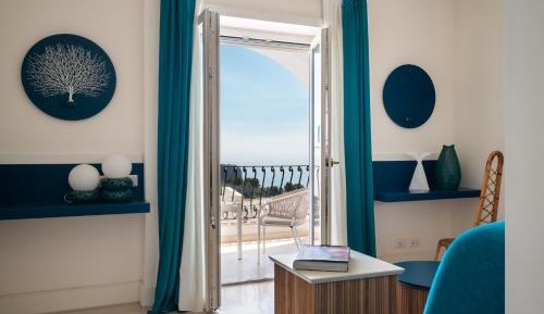 Executive Suite with Sea View