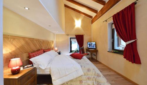 Double or Twin Room with Terrace