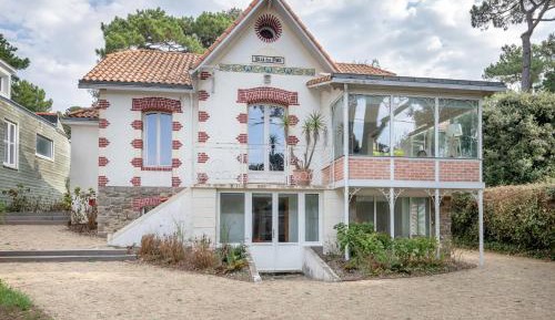 Five-Bedroom House