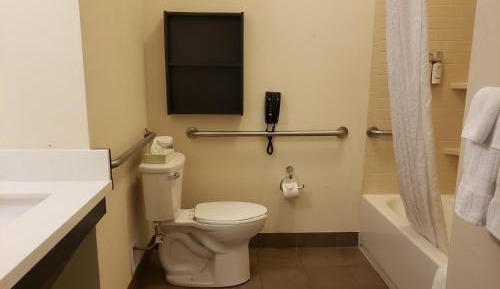 Queen Studio - Hearing Accessible