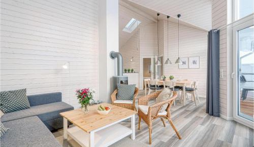 Three-Bedroom Holiday Home 