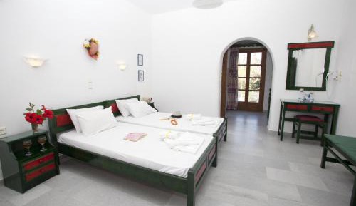 Budget Studio with Pool View