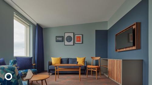 Suite with Spa Access