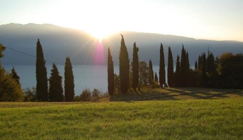 Apartment with Lake View