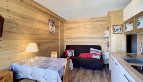 Apartment (4 Adults)