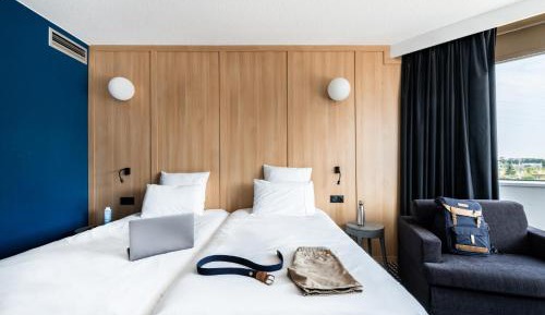 Classic Twin Room with Spa Access