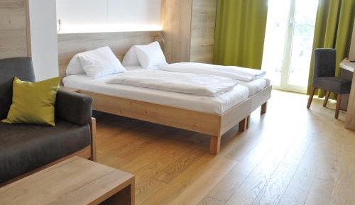 Double or Twin Room with City View