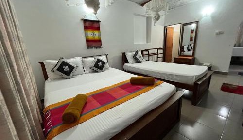 Triple Room with Balcony