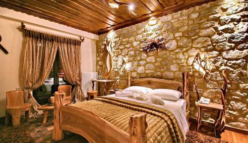 Deluxe Room with Fireplace (2 adults)