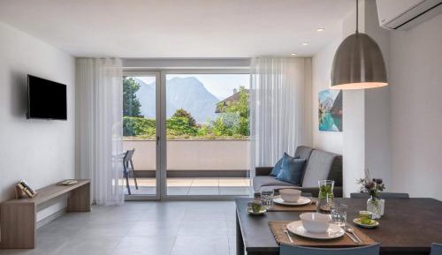 Superior One-Bedroom Apartment