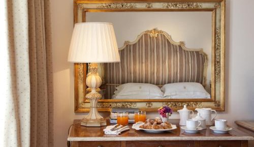 Superior Double Room with Balcony and Sea View