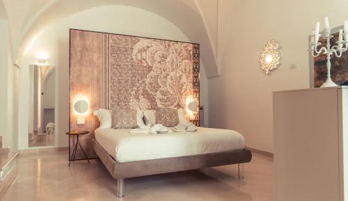 King Room with Balcony