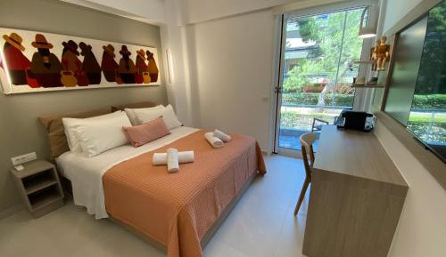 Studio Apartment