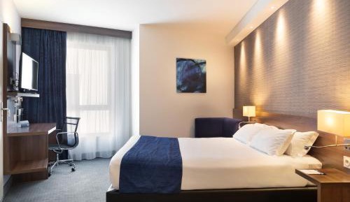 Standard Room with Free Breakfast