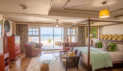 Suite with Hot Tub - Pet Friendly