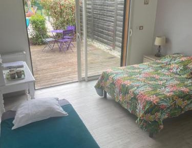 Double Room with Pool View