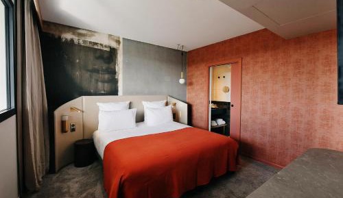 Junior Suite 1 King Bed 1 Sofa Bed