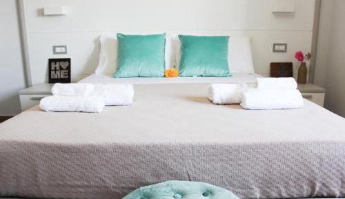 Deluxe Triple Room with Sea View