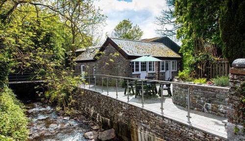 One-Bedroom Cottage