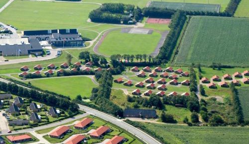 Three-Bedroom Holiday Home 