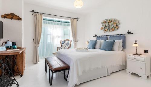 Superior Room with Bay Window