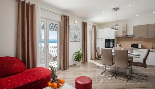 Apartment with Sea View