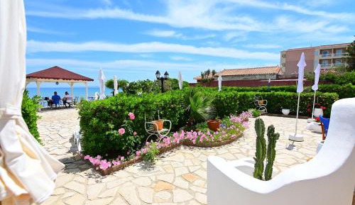 Deluxe Double or Twin Room with Sea View