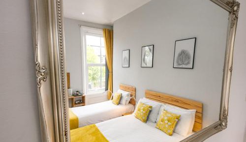 Family Room (4 Adults)