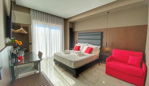 Deluxe Double Room with Balcony