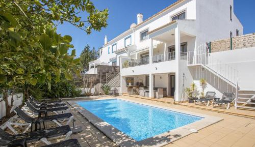 Villa with Garden View