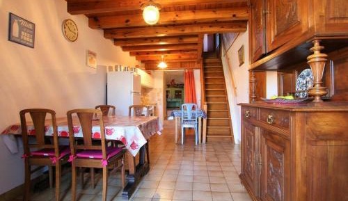 Holiday Home (4 Adults)