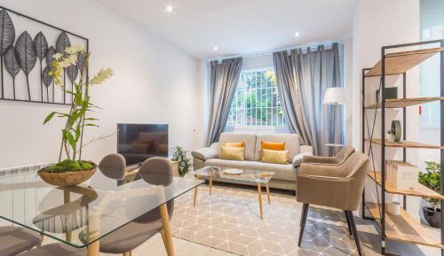 Two-Bedroom Apartment I