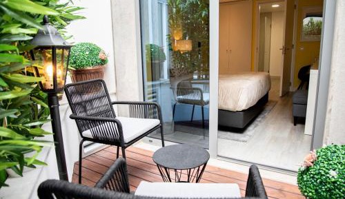 Twin Room with Terrace