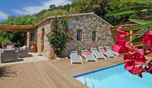 Villa with Sea View