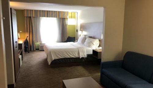 King Suite with Sofa Bed