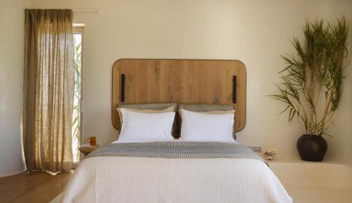 Honeymoon Suite with Plunge Pool