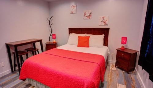 Queen Room