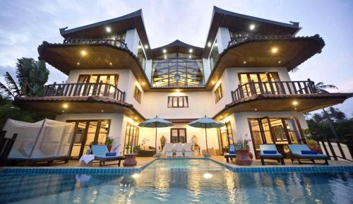 Four-Bedroom Villa with Private Pool