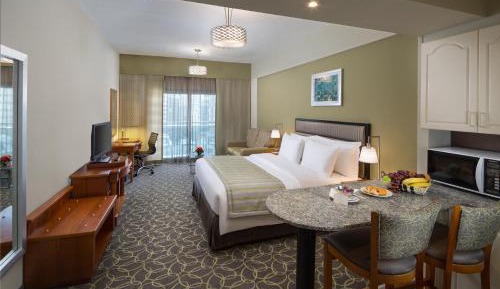 Interconnecting Studio