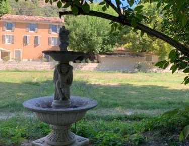 Apartment - Split Level