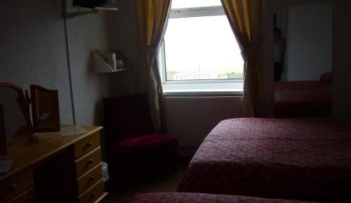 Double or Twin Room with Sea View