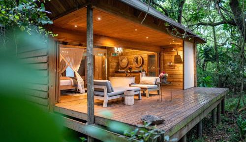 Luxury Honeymoon suite